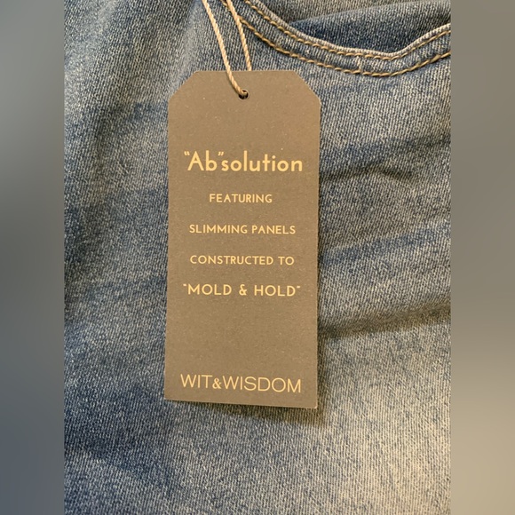 Wit & Wisdom Blue Jeans Shorts (NWT) - Picture 4 of 10
